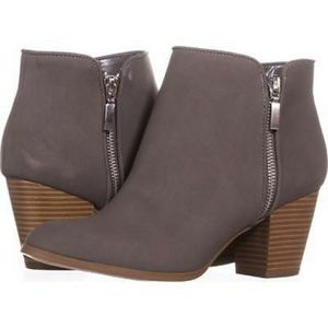 Style & Co Jamila gray ankle booties size 8